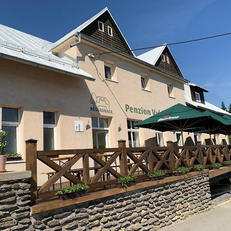 Penzion a Restaurace Vyhlídka Železná Ruda Esterno foto