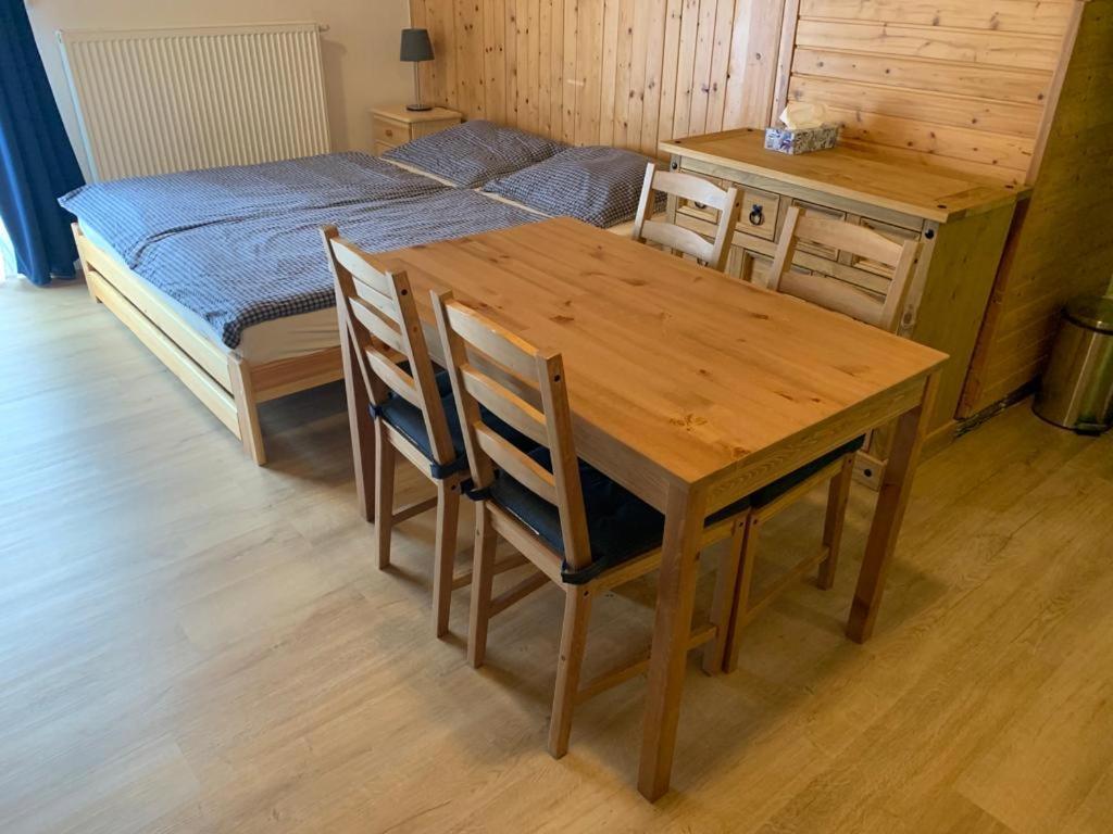 Penzion a Restaurace Vyhlídka Železná Ruda Esterno foto
